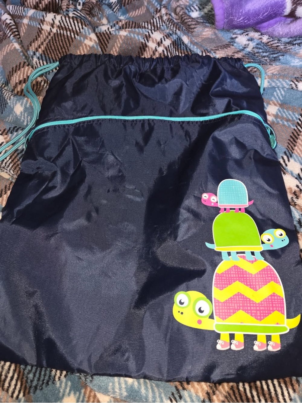 thirty-one Navy Drawstring Bag with Colorful Turtle Stack